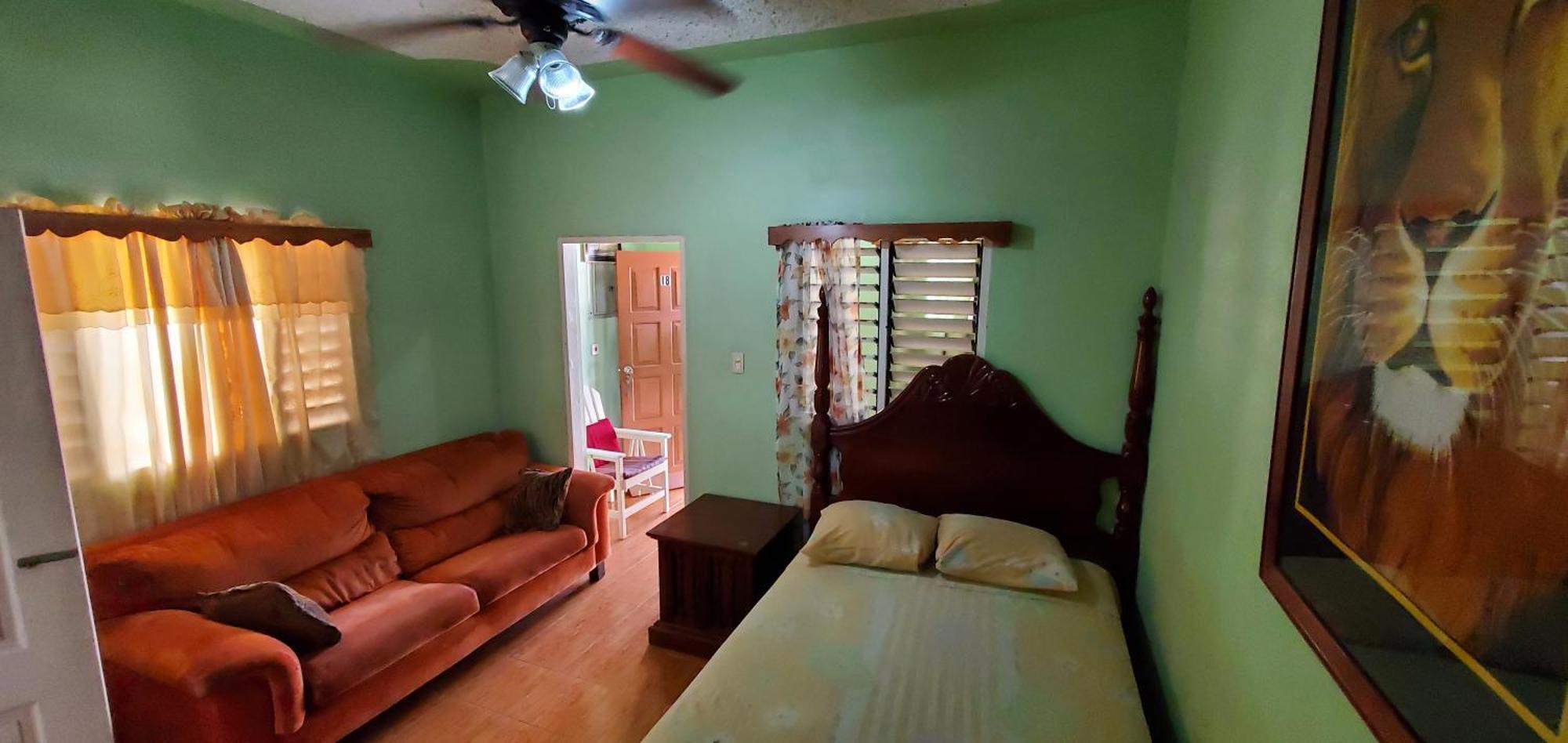 Little Shaw Park Guest House Ocho Rios Dış mekan fotoğraf