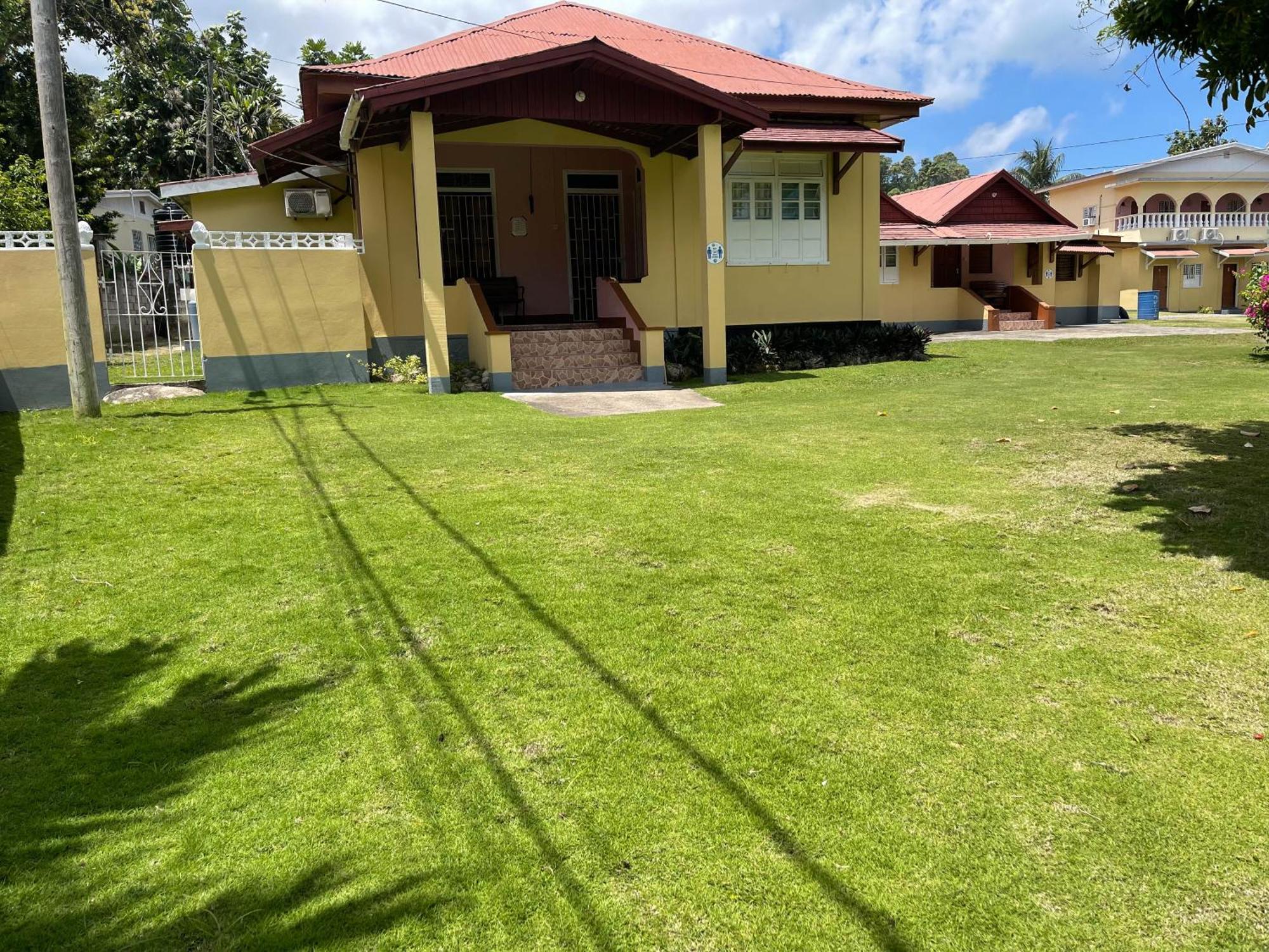 Little Shaw Park Guest House Ocho Rios Dış mekan fotoğraf